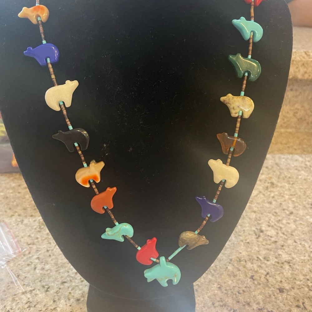 Vintage Animal Fetish Necklace - Picture 2 of 5